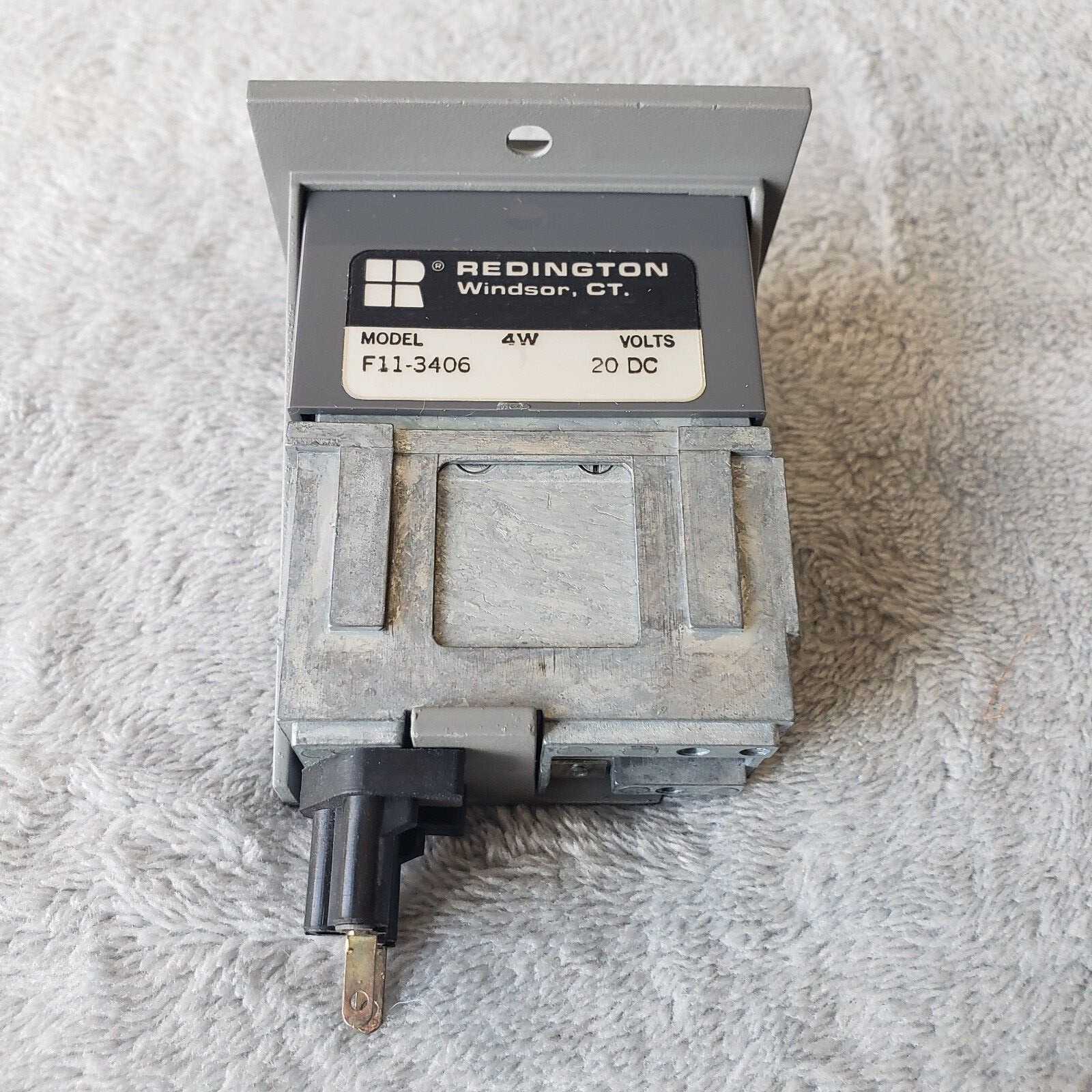 Redington Counters Inc. Model F11-3406 Panel Mount Counter NOS
