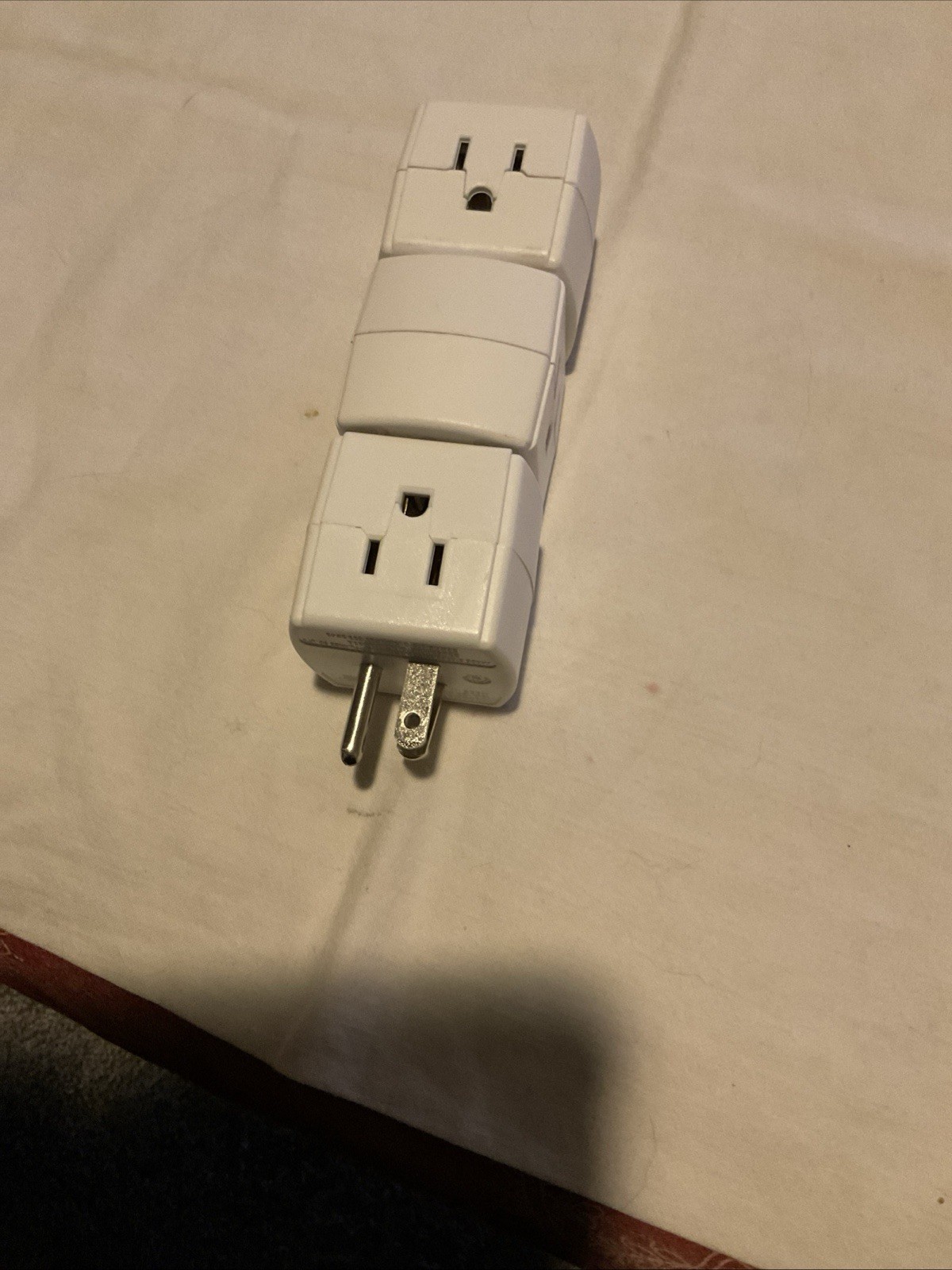 Jiande  City Felony  Model Fl- Jc19 Plug 3 To A Pack