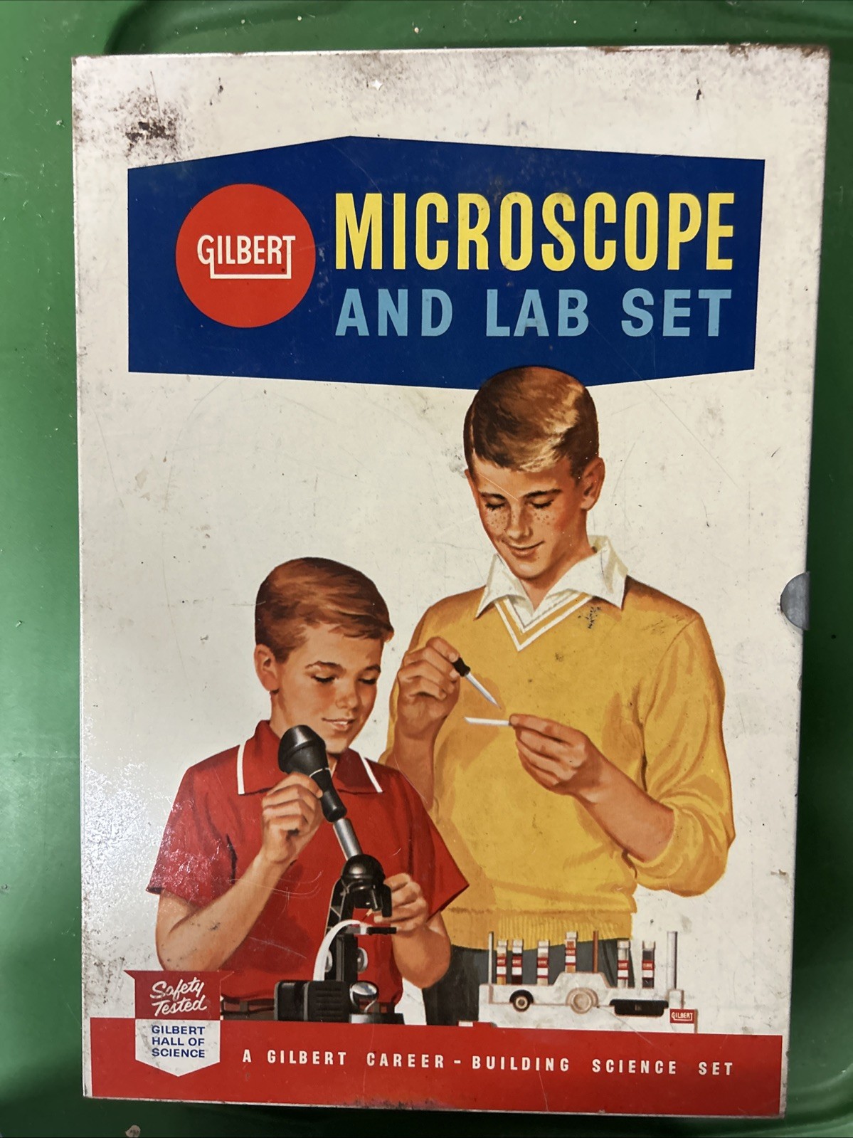 Gilbert Microscope & Lab Set w/Manual Illuminator In Original Metal Case 1960