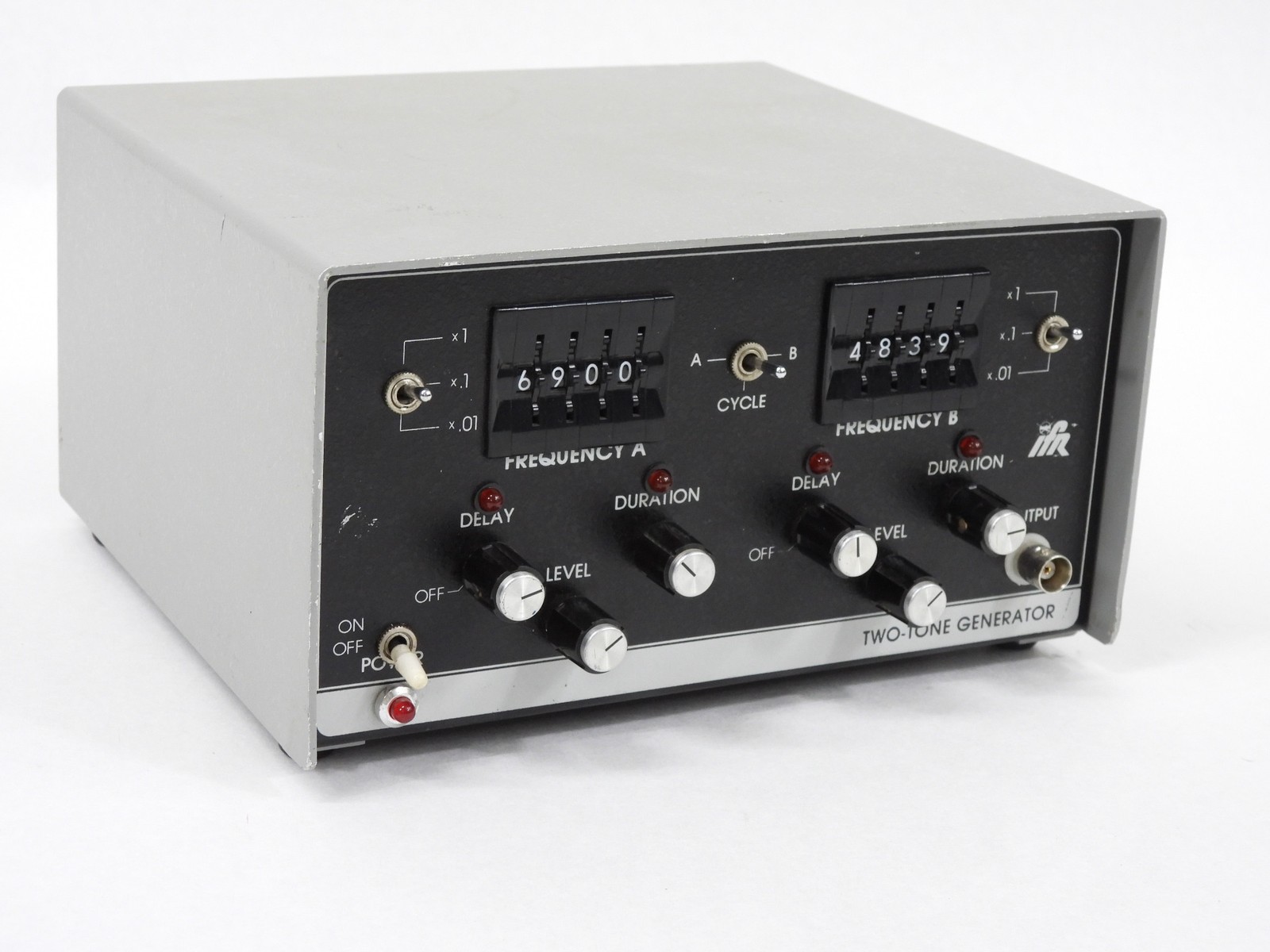 IFR 102 Radio Communication Two-Tone Generator Test Equipment (good condition)