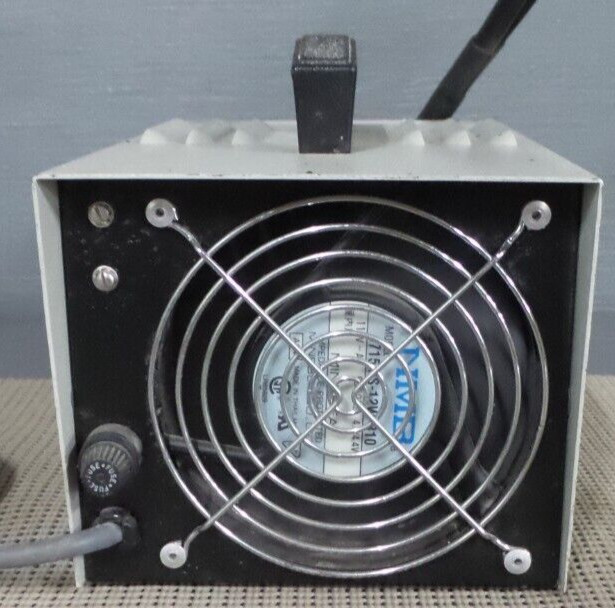 Cole-Parmer Model 9741-50 Low-Noise Illuminator