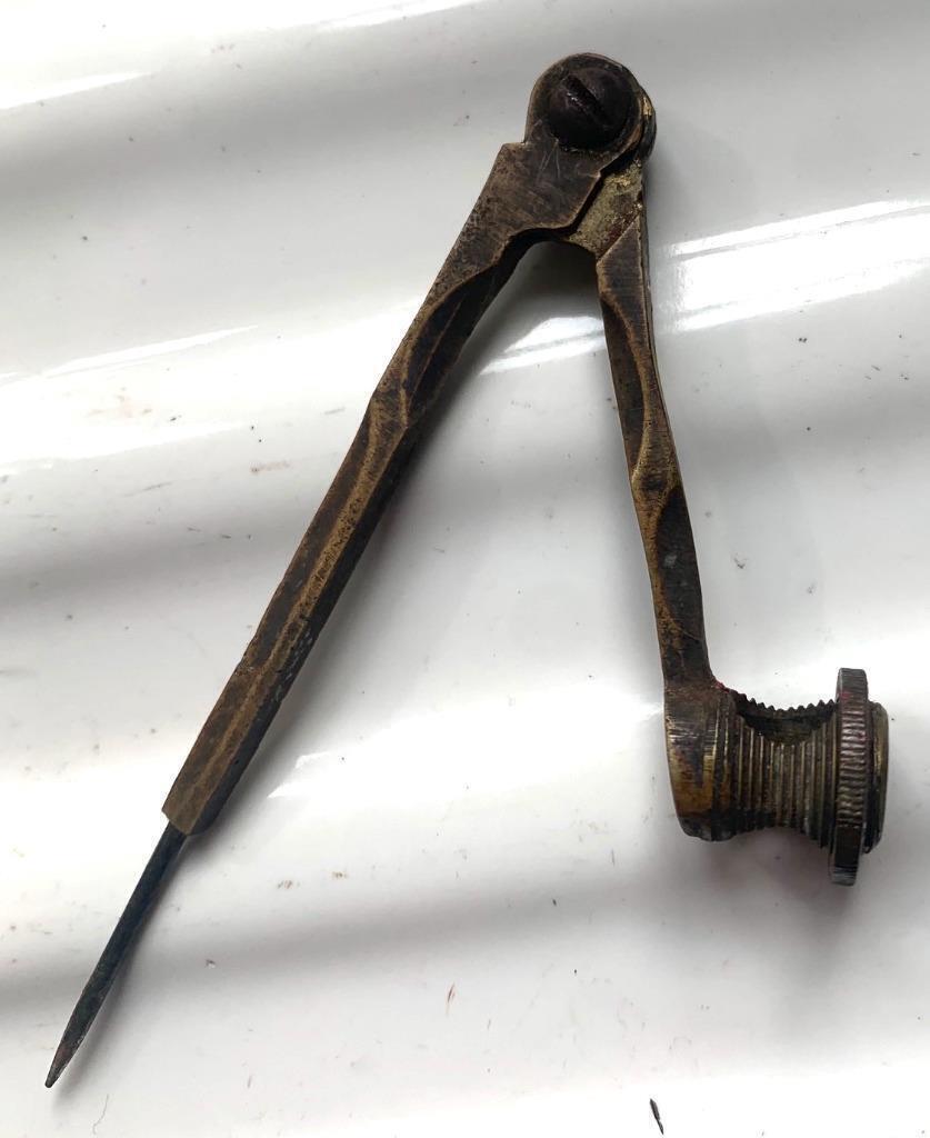 Antique brass drawing compass