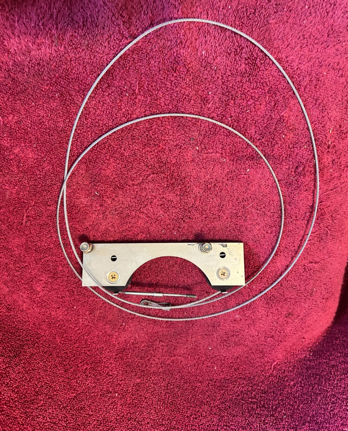 BENDIX/KING AUTOPILOT PULLEY CONTROL BRACKET P/N 200-02428-0000