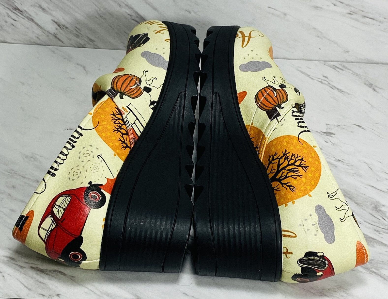 Cella clogs size 37 Autumn print