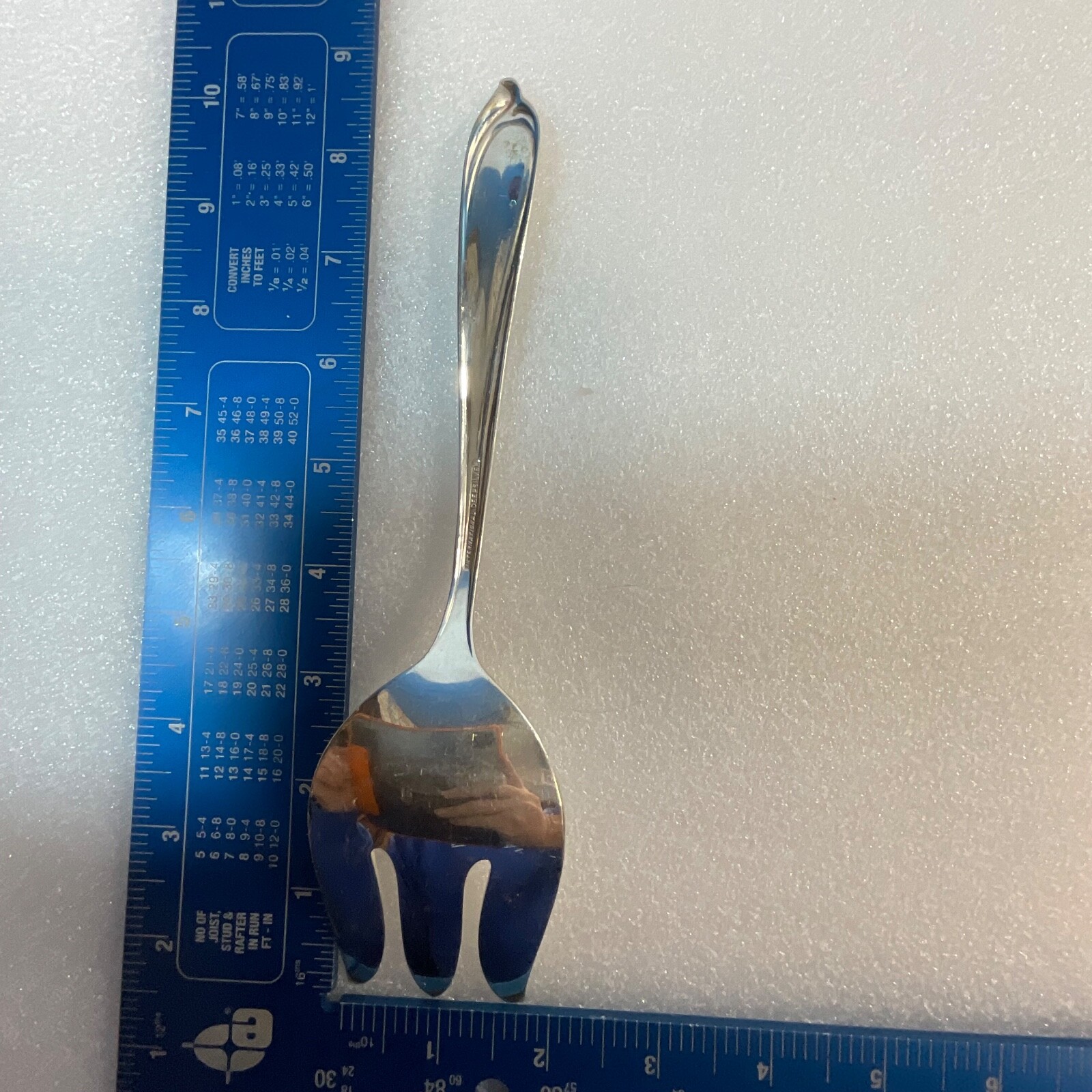 International Deep Silver Silverplate Serving Fork 8.75” KitchenGnu