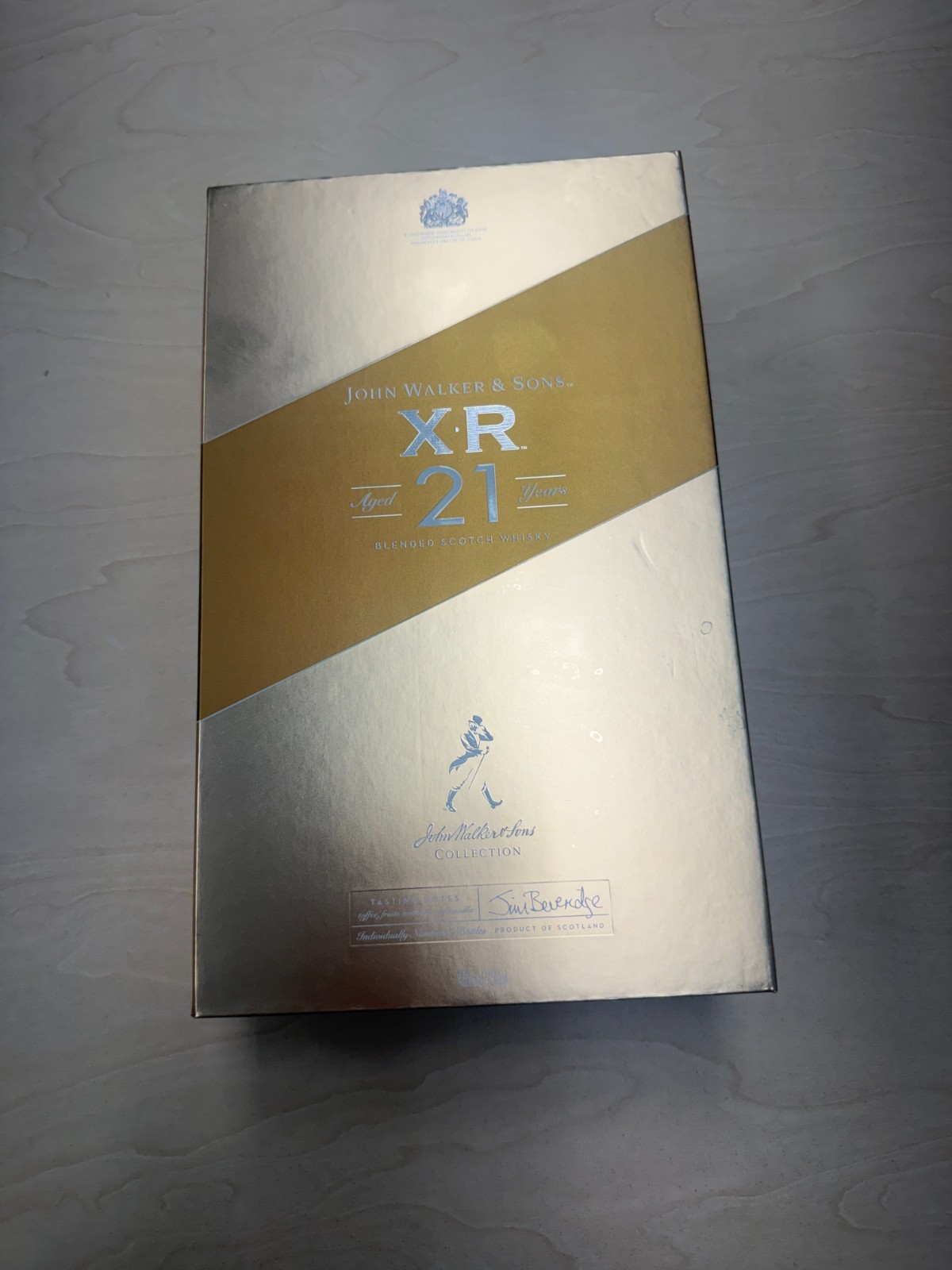 Empty Johnie Walker XR21 Box And Bottle.
