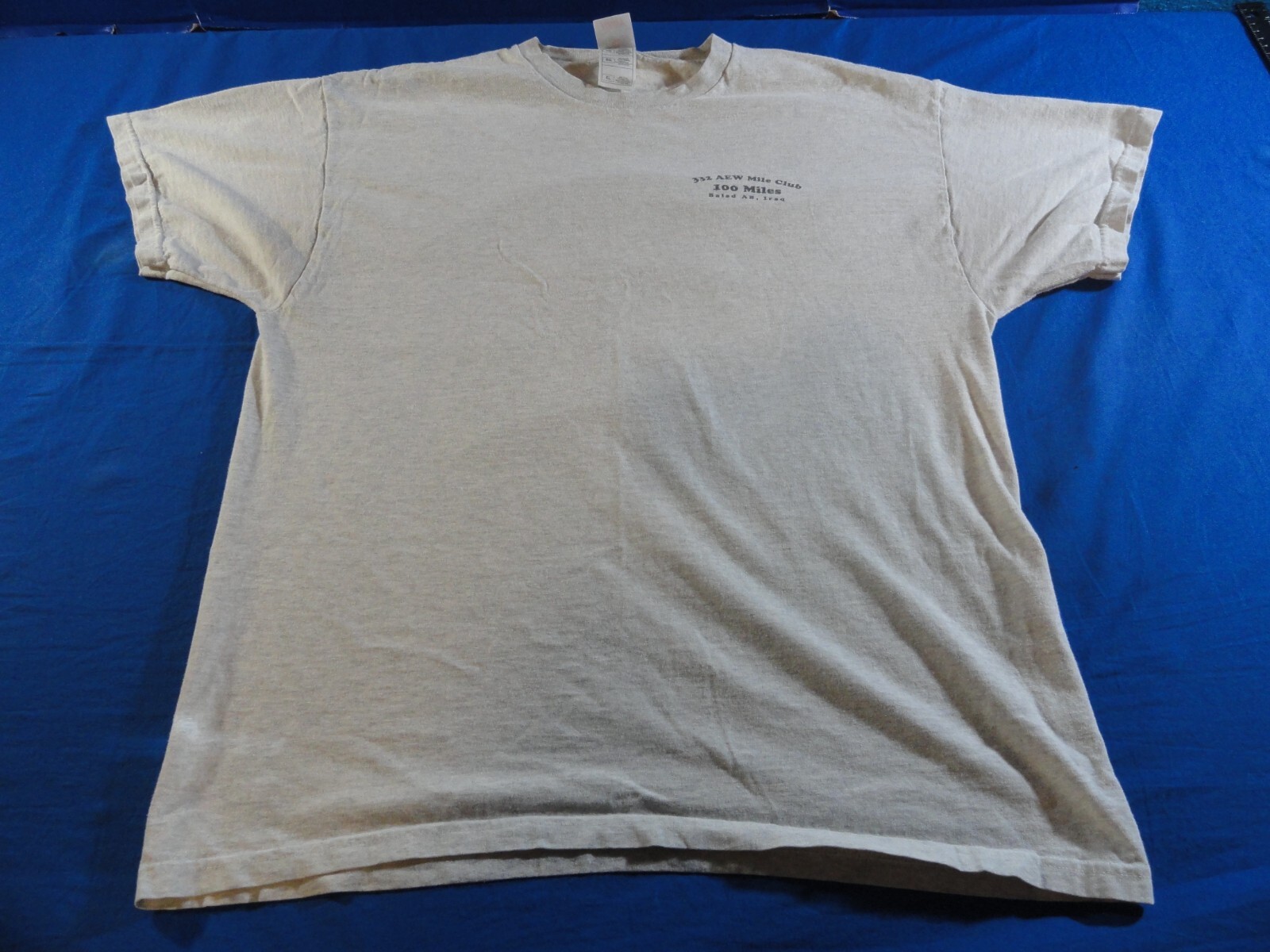 DISCONTINUED 332 AEW MILE CLUB 100 MILES BALAD AB, IRAQ LIGHT GRAY T SHIRT XL