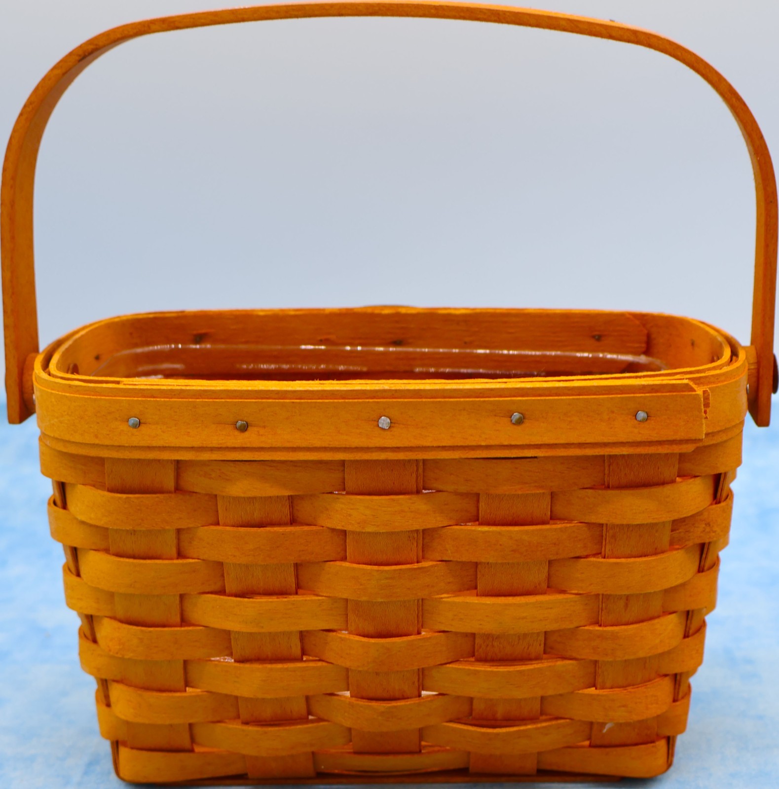 Longaberger 2001 Dresden Basket w Protector Brass Plate Fixed Handle USA