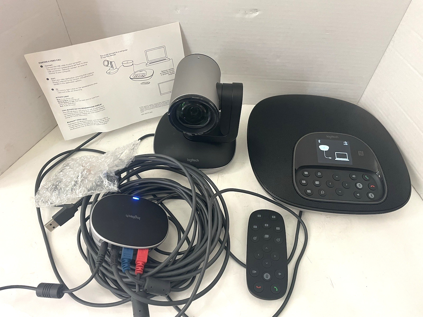 Logitech GROUP Video Conferencing System Hub & Camera V-U0036/V-U0032/ USED