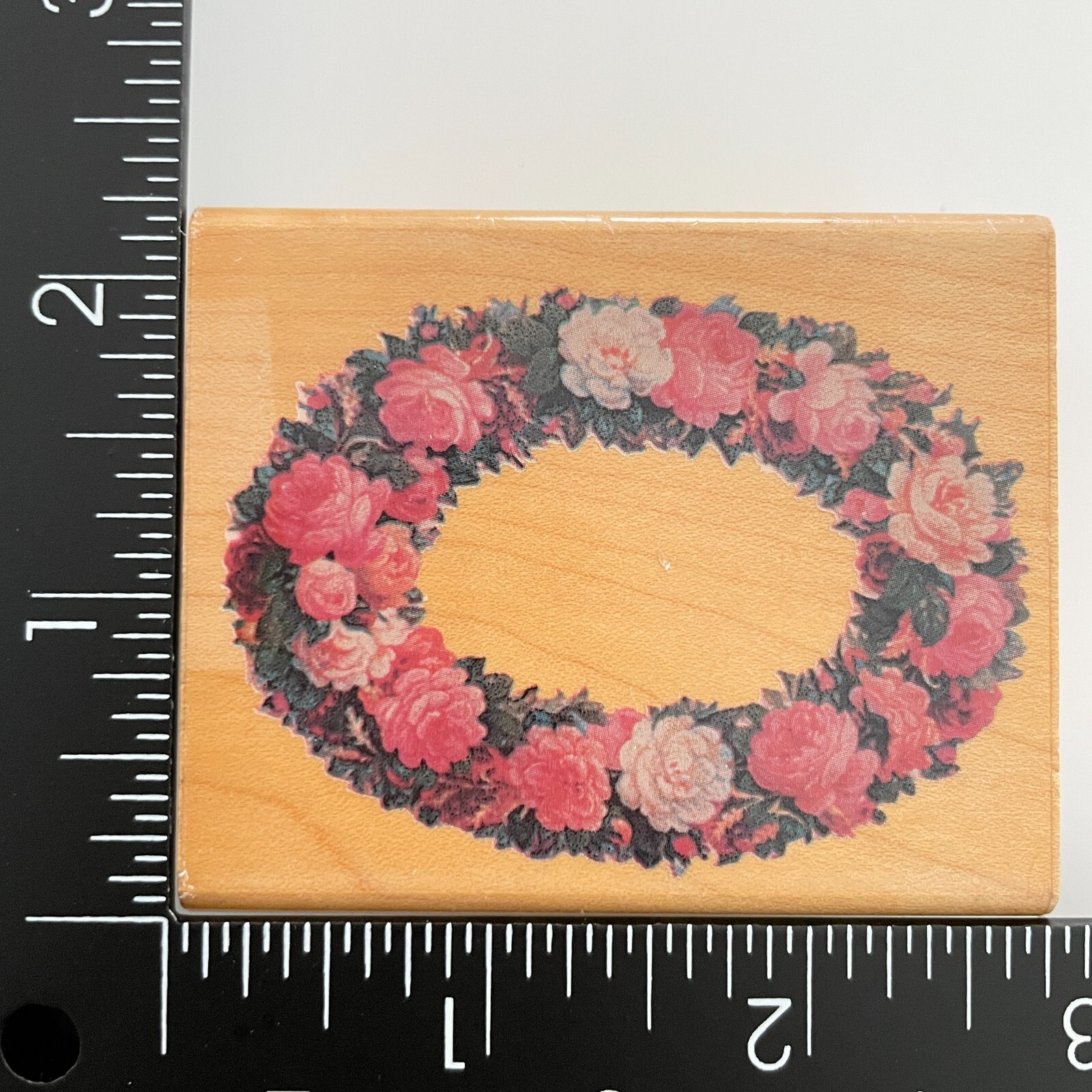 Rubber Stampede Oval Floral Wreath 652E Wood Mounted Rubber Stamp