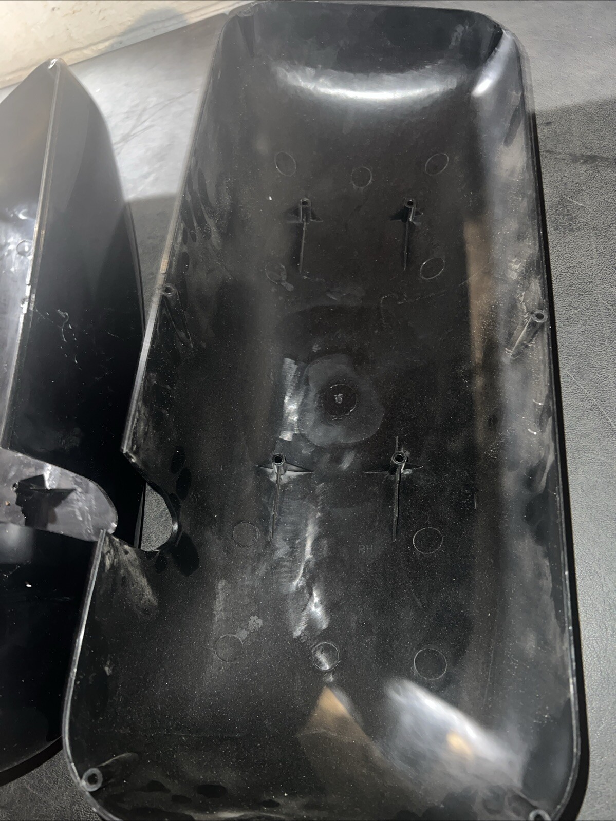 Kenworth T660 Replacement Backside Bezel For Mirror Color Black