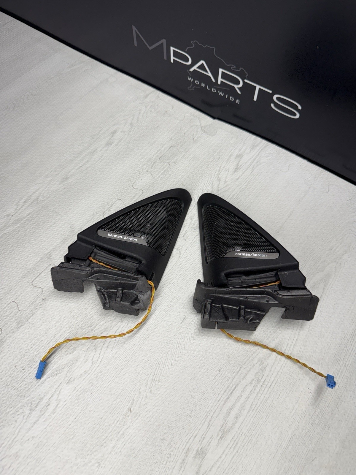 BMW 15-20 F82 F83 M4 Front Tweeter Speakers Harman Kardon 51337269362