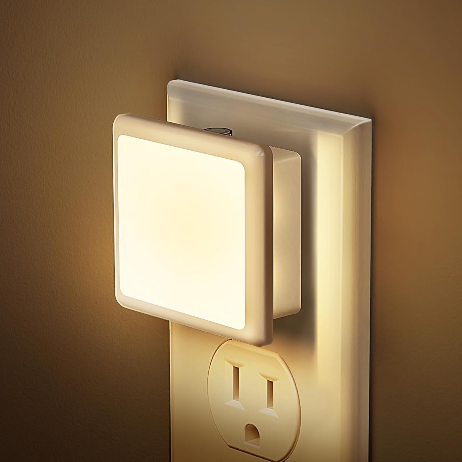 JandCase Night Lights Plug into Wall 2 Pack, in 2 Warm White