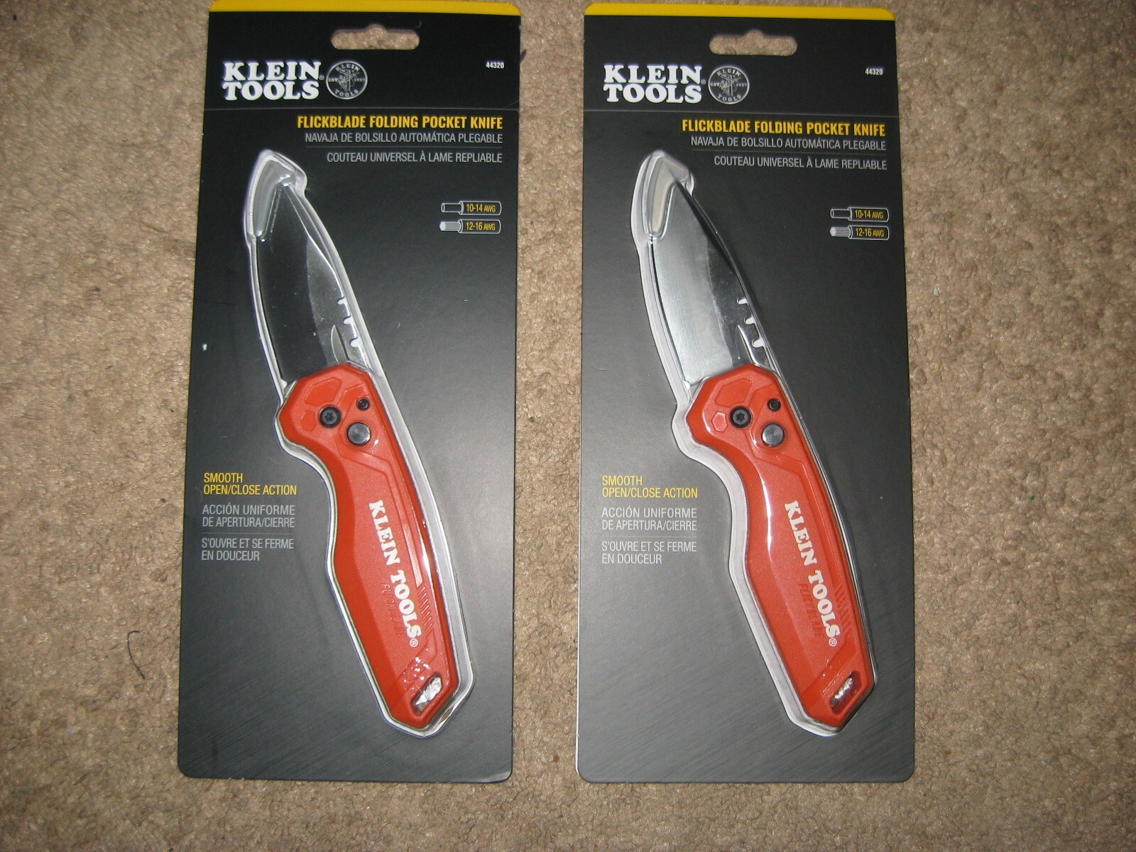" Lot of 2 " New  Klein Tools  Flickblade Folding Pocket Knives  44320
