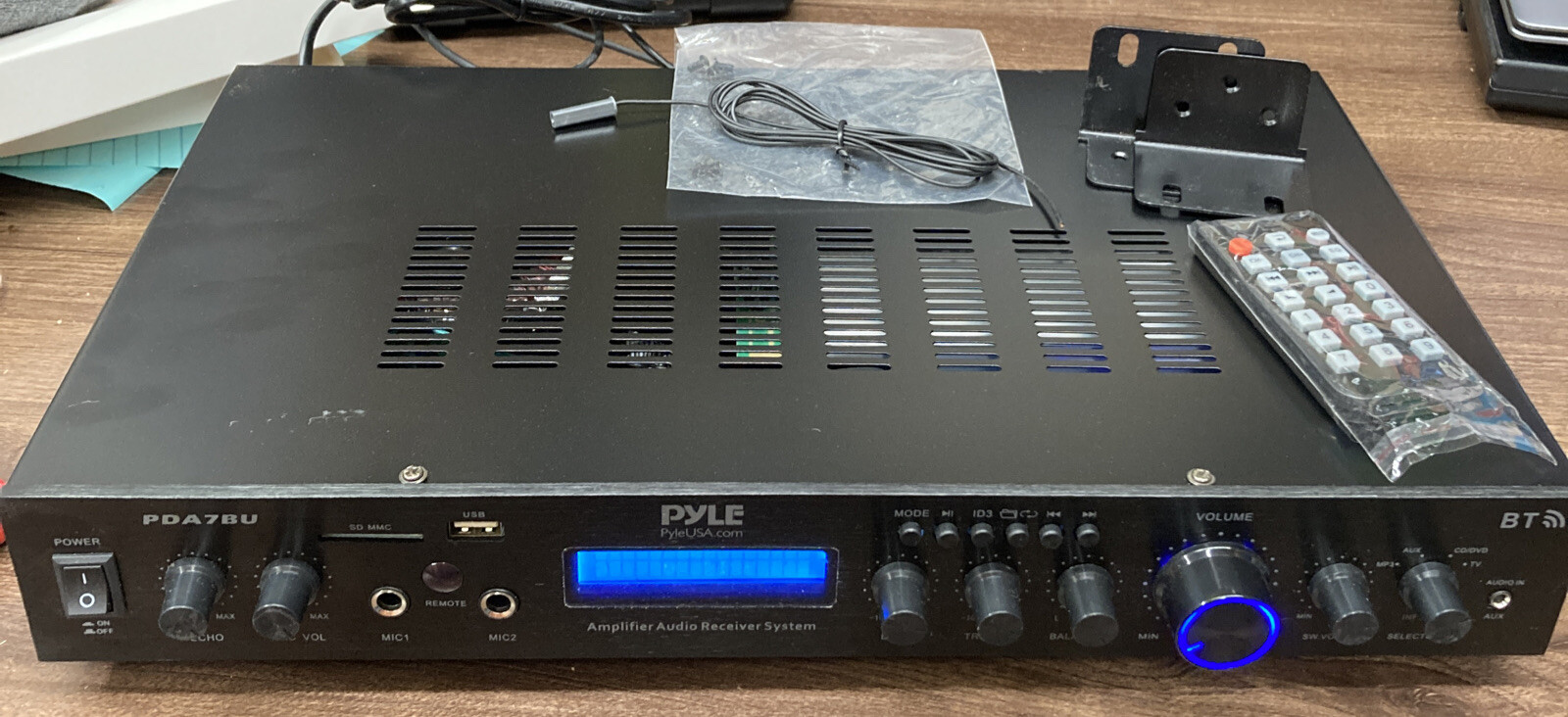 (Read Description) Pyle PDA7BU BT Amplifier Audio Receiver Sound System