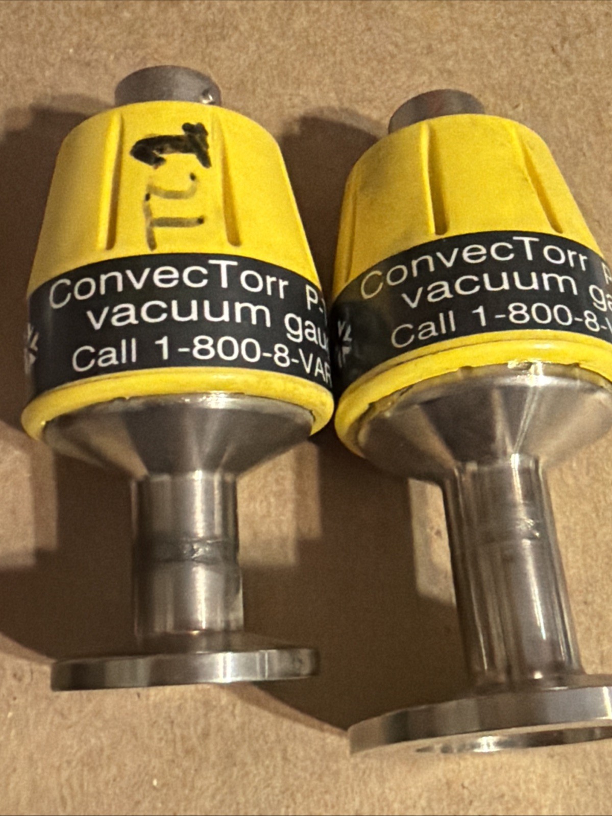 Varian ConvecTorr P Type Vacuum Gauge Pair Sensor W T Connection For Pump