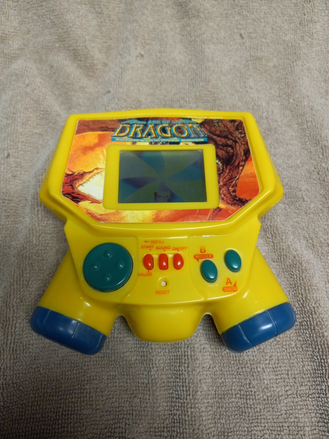 Vintage - Age Of Dragon - Wyvern Shooting Handheld Pocket Game Yellow - RARE