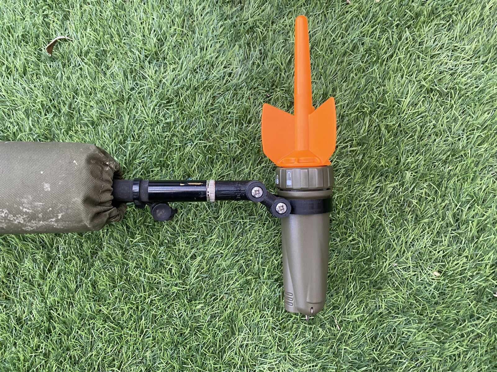Fishspy Attachment For Bait Pole,landing Pole Carp Fishing Fishfinder Mount