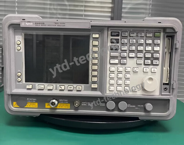 HP /Agilent/Keysight E4402B ESA-E Series 9kHz to 3GHz Spectrum Analyzer //-