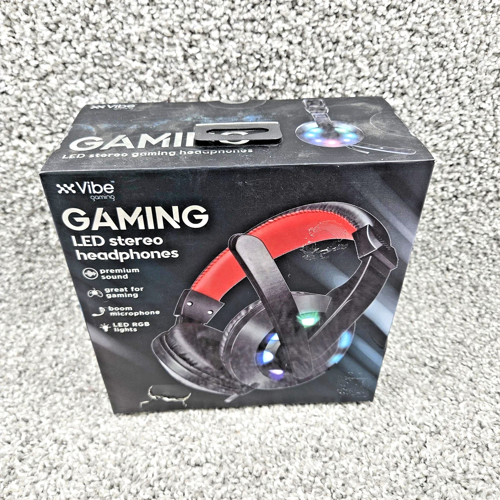 Vibe Gaming LED Stereo Headphones RGB Lights Boom Mic PC Adapter Black Red NEW