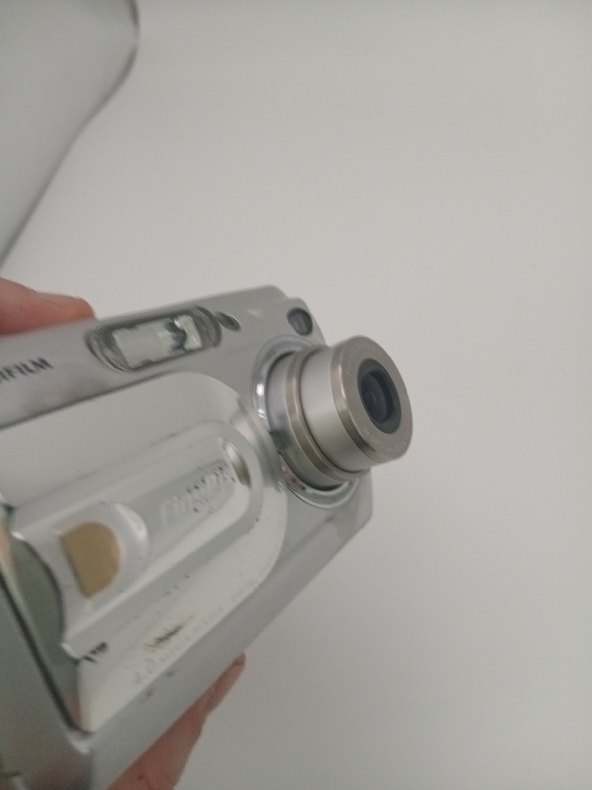 Fujifilm FinePix A340 Digital Camera Compact 3x Optical Zoom Working Camera