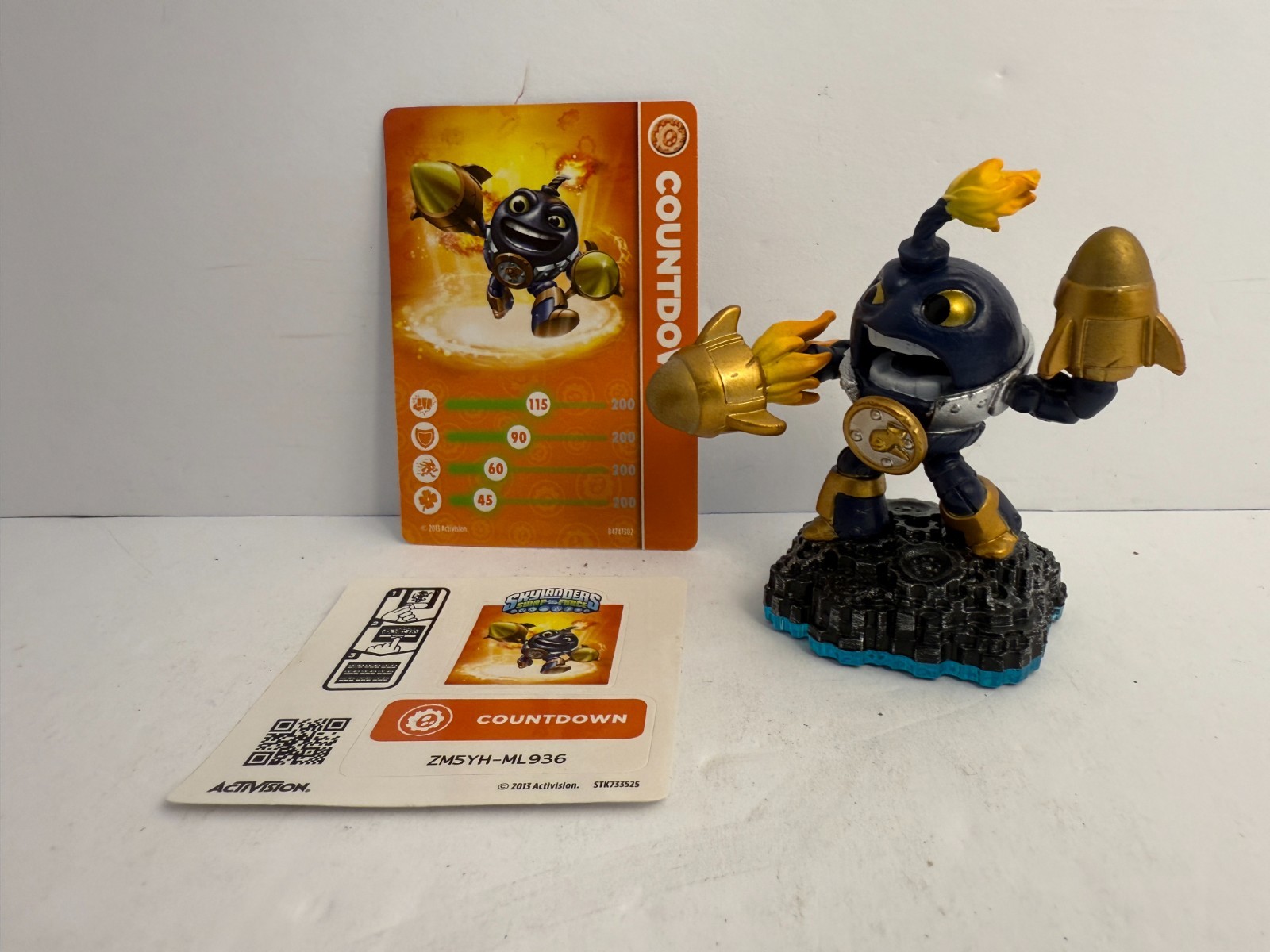 Skylanders SWAP FORCE Character Figure: COUNTDOWN (blue base)