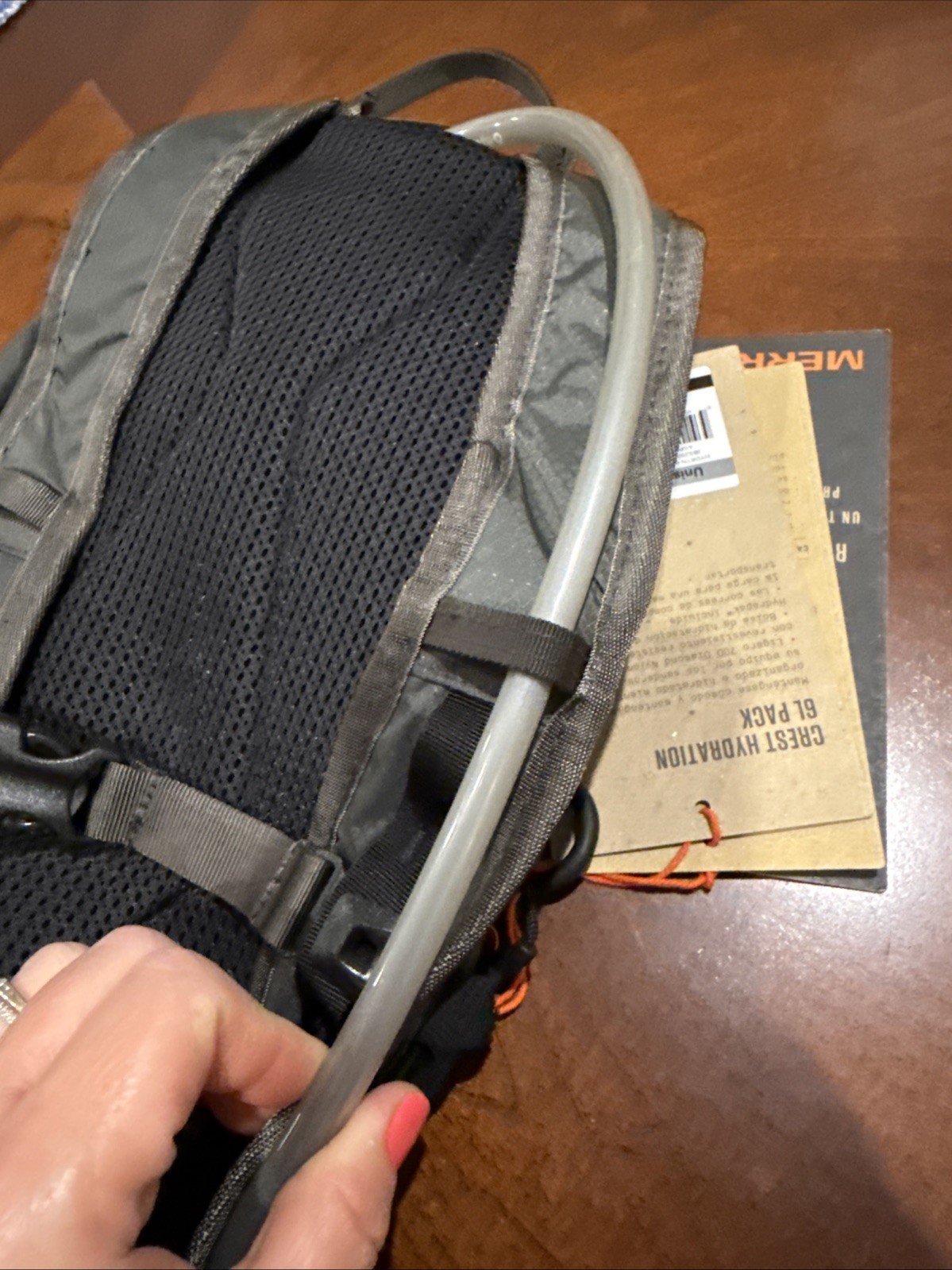 Merrell Crest 6L Hydration Pack Backpack Asphalt Gray NWT Bladder Included