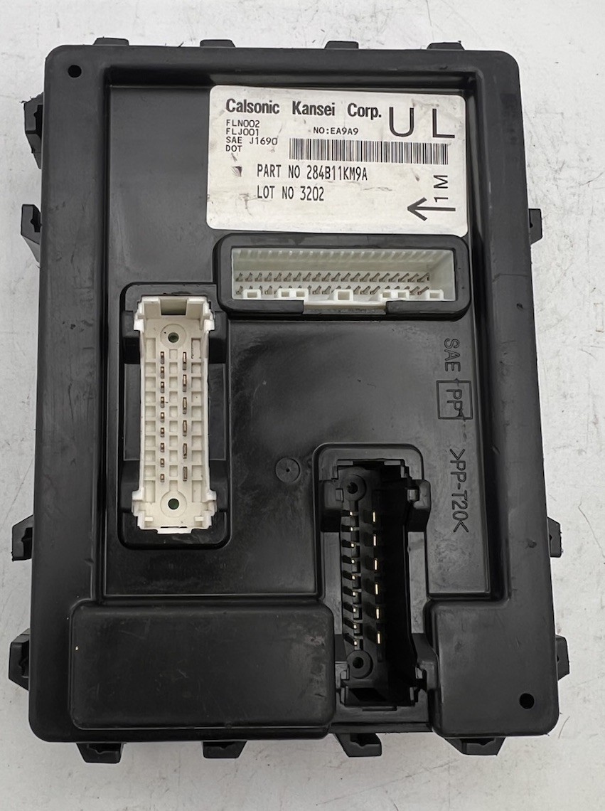 2013 Nissan Juke Body Control BCM 284B11KM9A