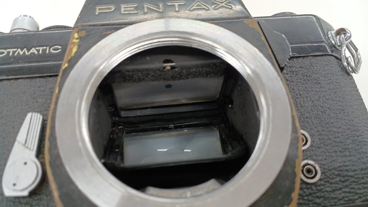 PEN SP black film SLR
