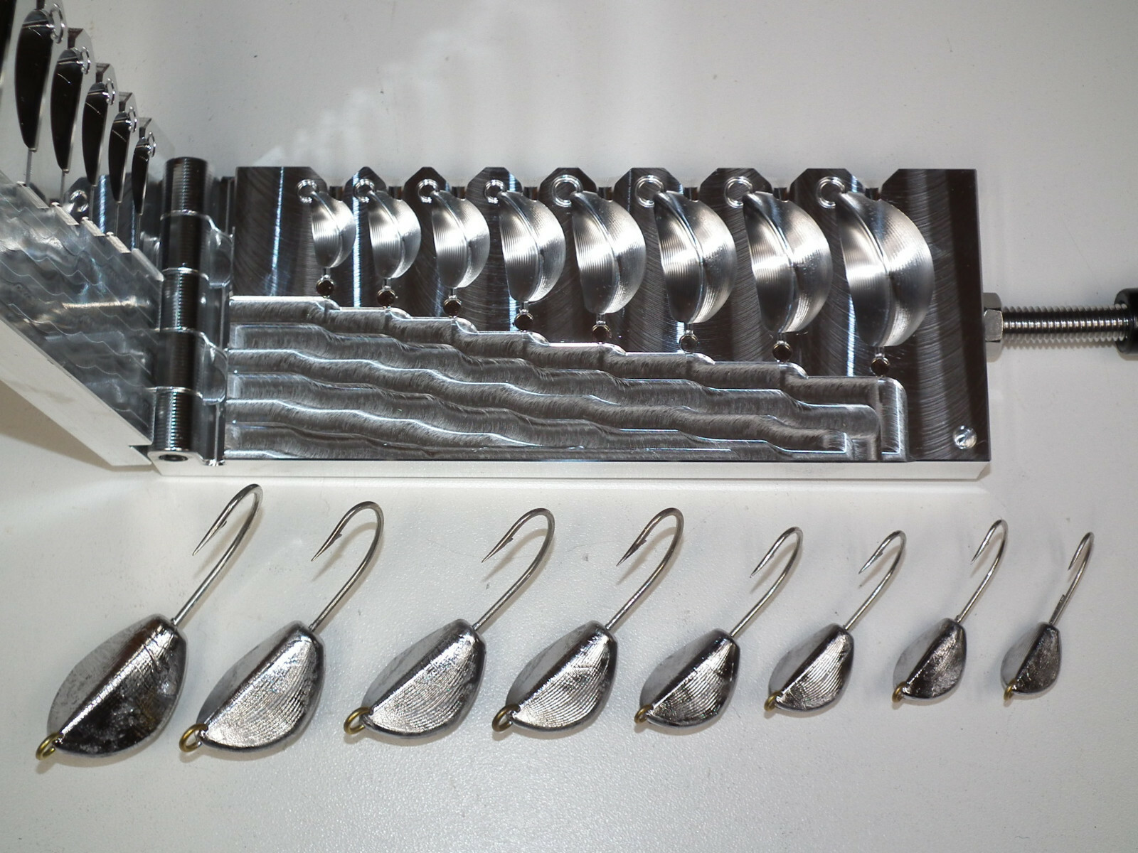 Saltwater Banana NC Jig mold 1/2-4oz CNC Aluminum Tog Blackfish