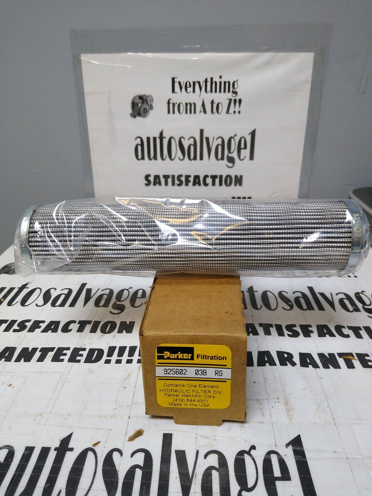 Parker,925602 03B  RG,Oil Filter NOS