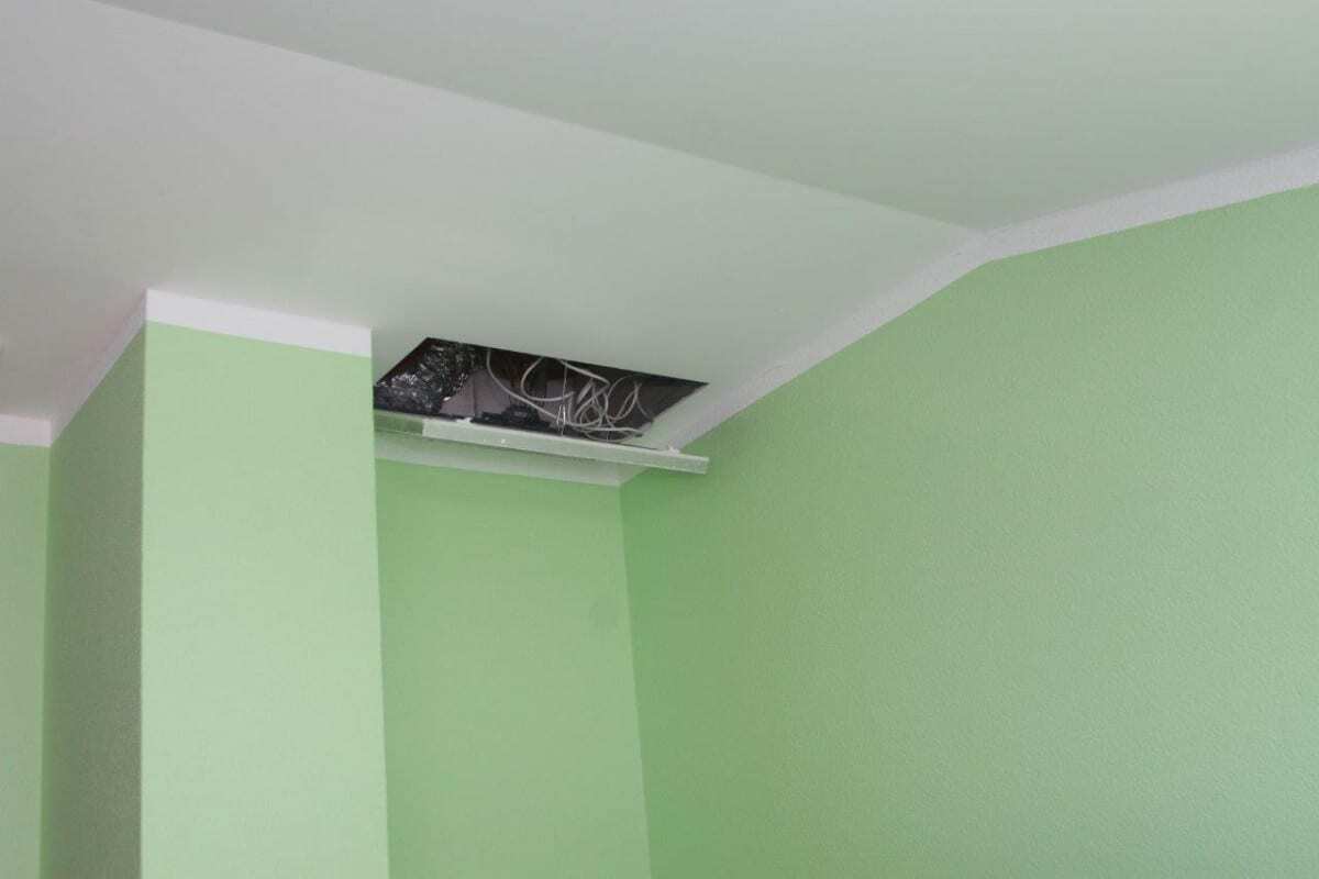 System F1 - Access Panel | Fixed Hinge | Touch Latches (½" Drywall, 24" X 36")