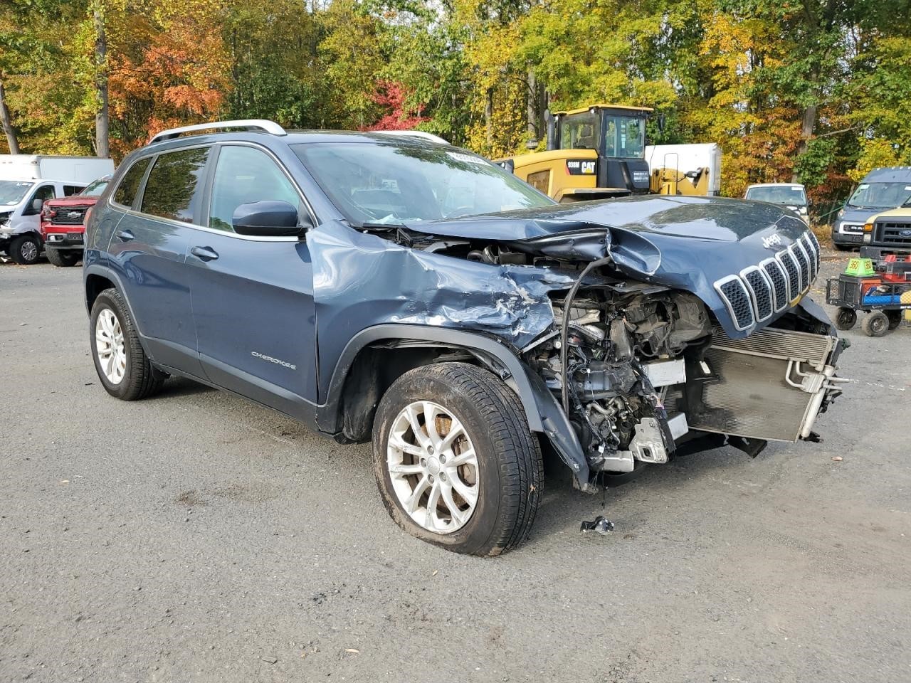 Used Glove Box fits: 2019 Jeep Cherokee Grade A