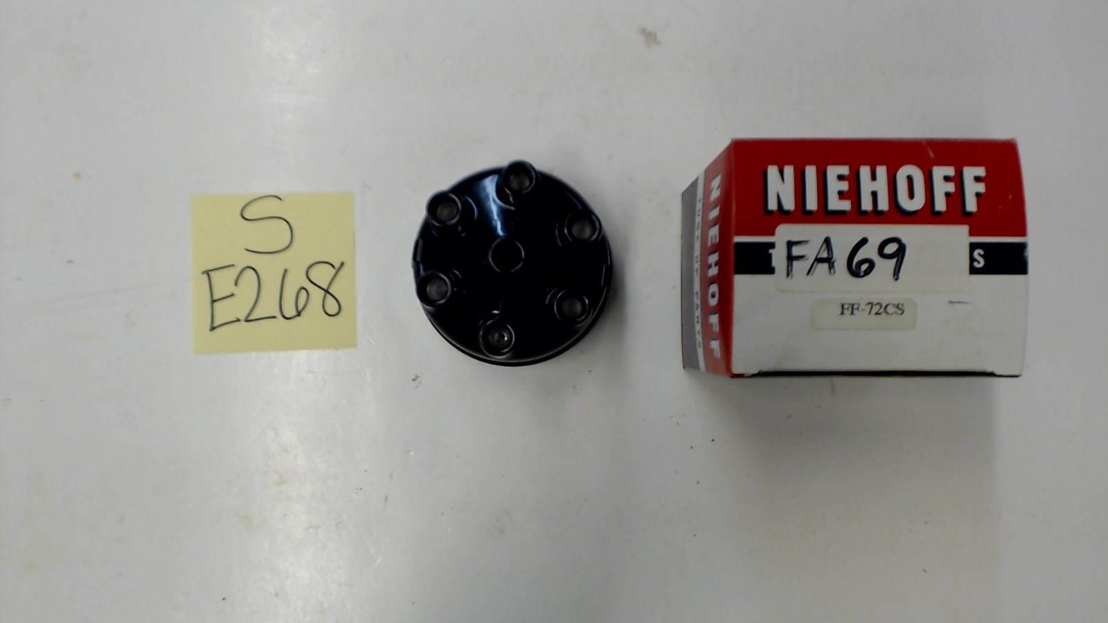 Niehoff FF72CS (Napa FA69) Distributor Cap