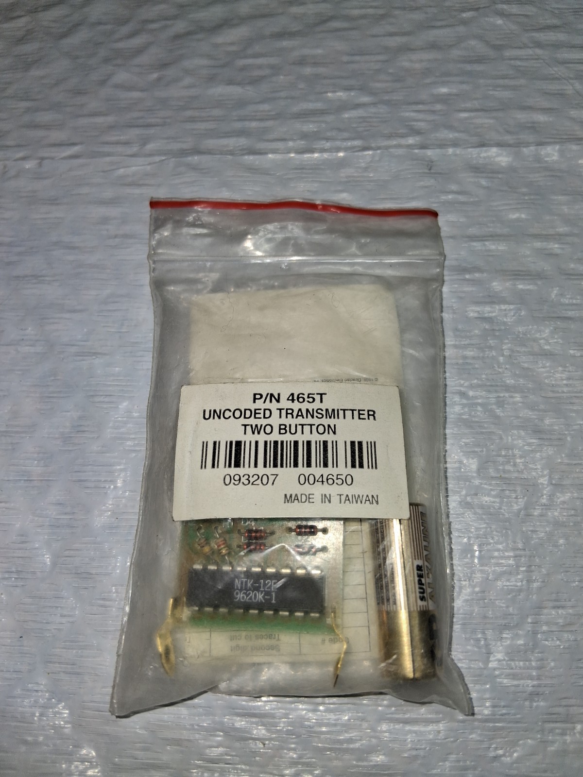 DIRECTED ELECTRONICS UNCODED TWO BUTTON TRANSMITTER PART # 465T