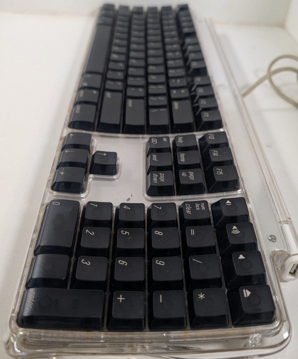 VTG Apple Pro Keyboard Wired USB Black Clear Tested Working M7803 2000