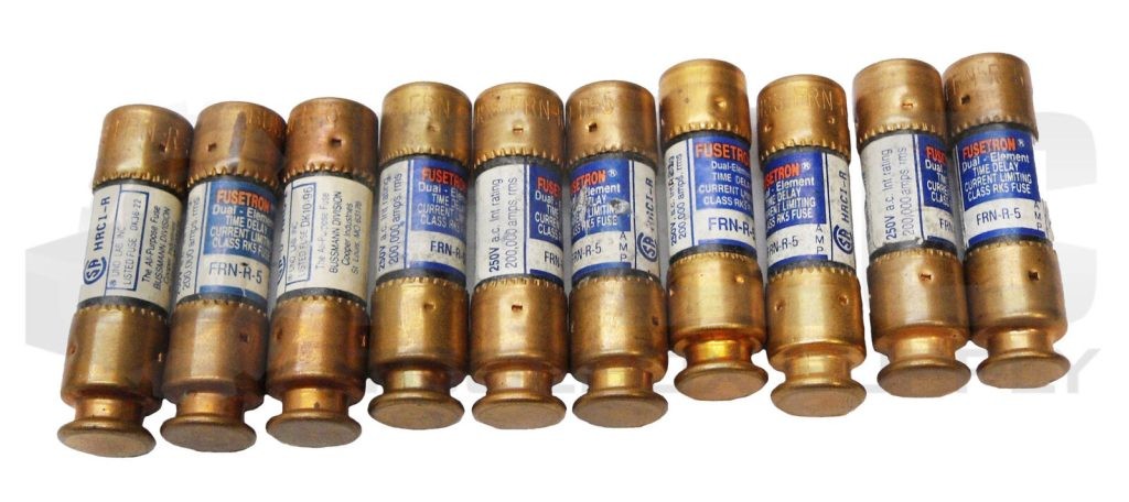 LOT OF 10 NEW FUSETRON FRN-R-5 DUAL ELEMENT TIME DELAY FUSE 5A