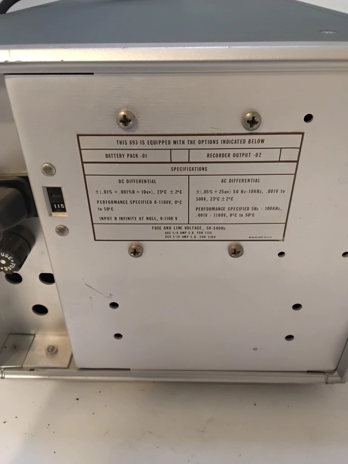 FLUKE 893A AC/DC DIFFERENTIAL VOLTMETER