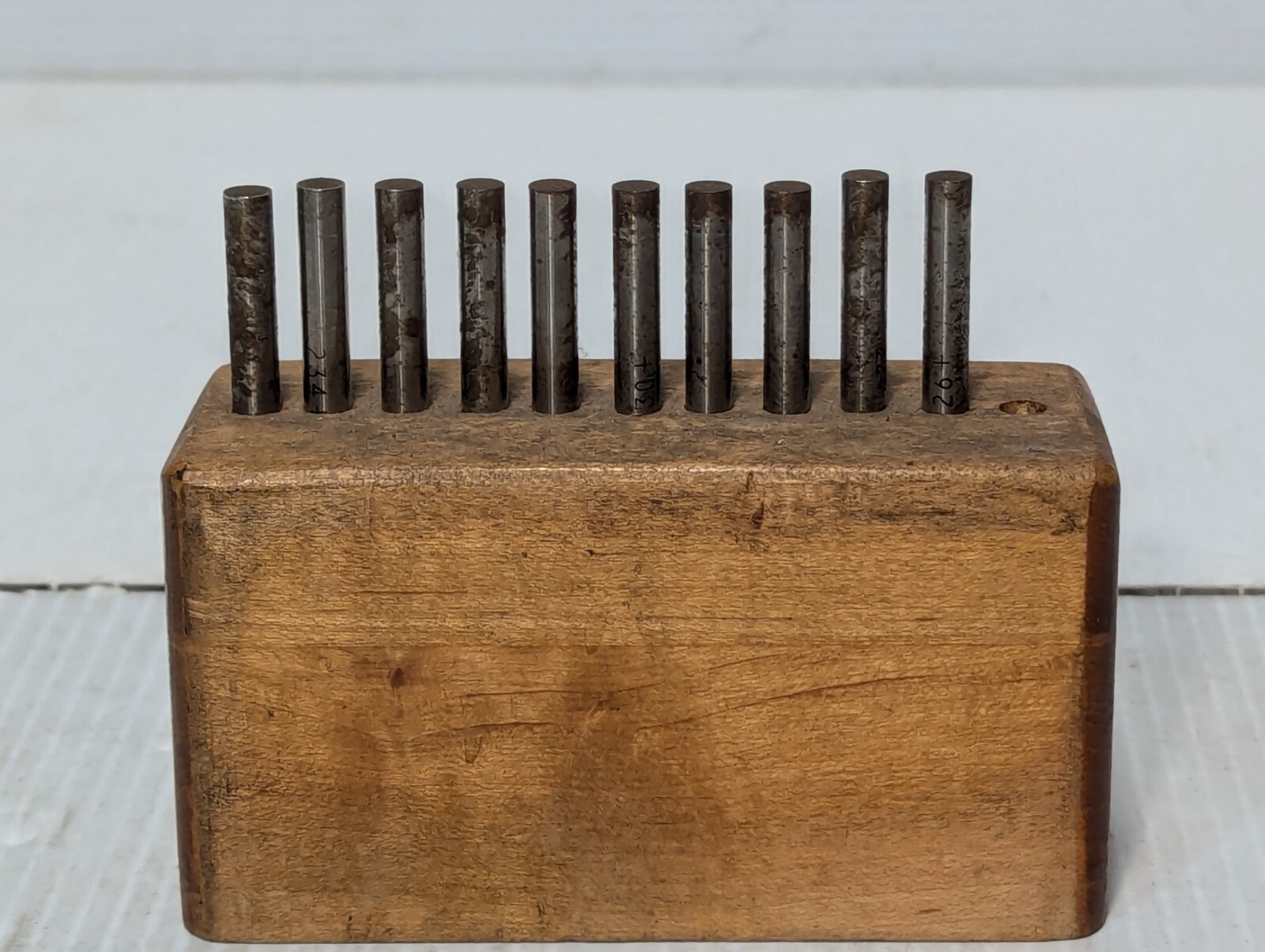 11 Pieces End Measuring Rod Set with Storage Block