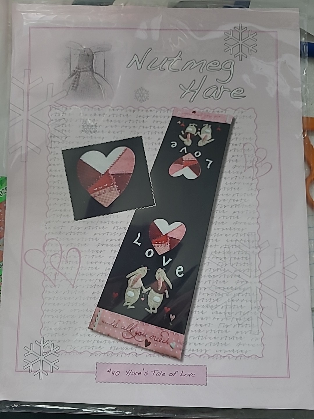 Nutmeg Hare #80 Hare's Tale Of Love Table Runner Uncut Pattern