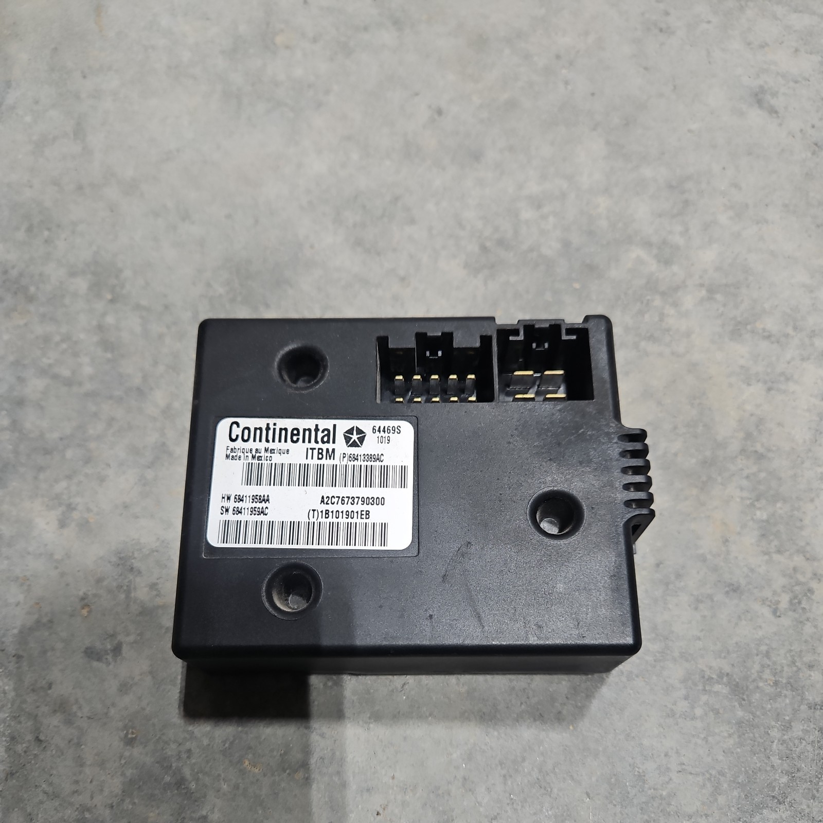 2019 - 2024 Ram 2500 Pickup Trailer Brake Control Module 68413389AC