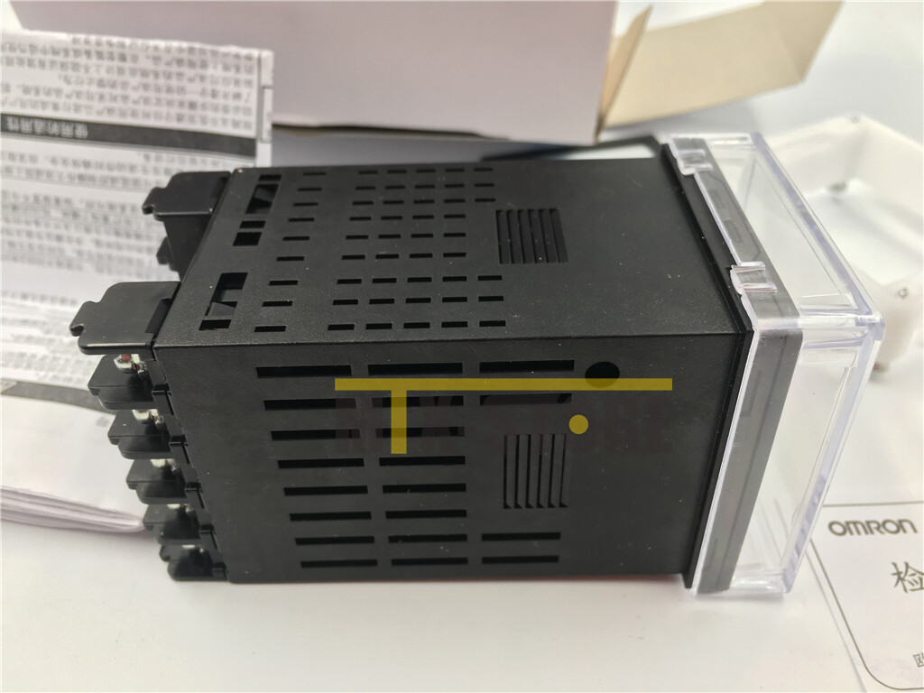 1pcs New Omron Brand New E5CN-HC2M-500 Temperature Controller