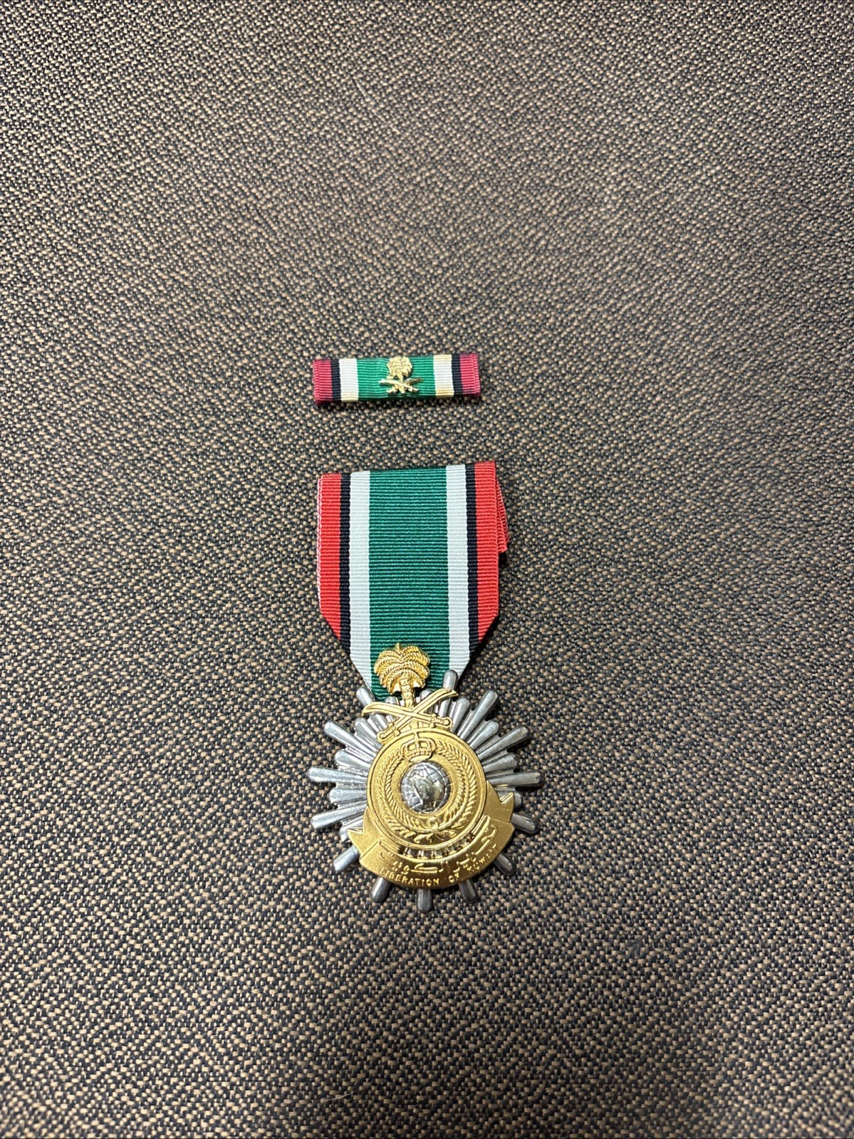 Kingdom of Saudi Arabia Liberation of Kuwait 1991 Medal Dress Ribbon Set