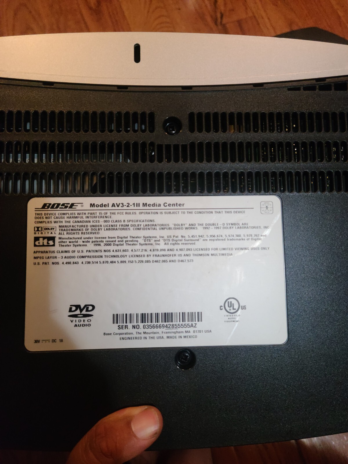 BOSE AV3-2-1 III Media Center w/ PS3-2-1 II Powered Speaker System No Remote