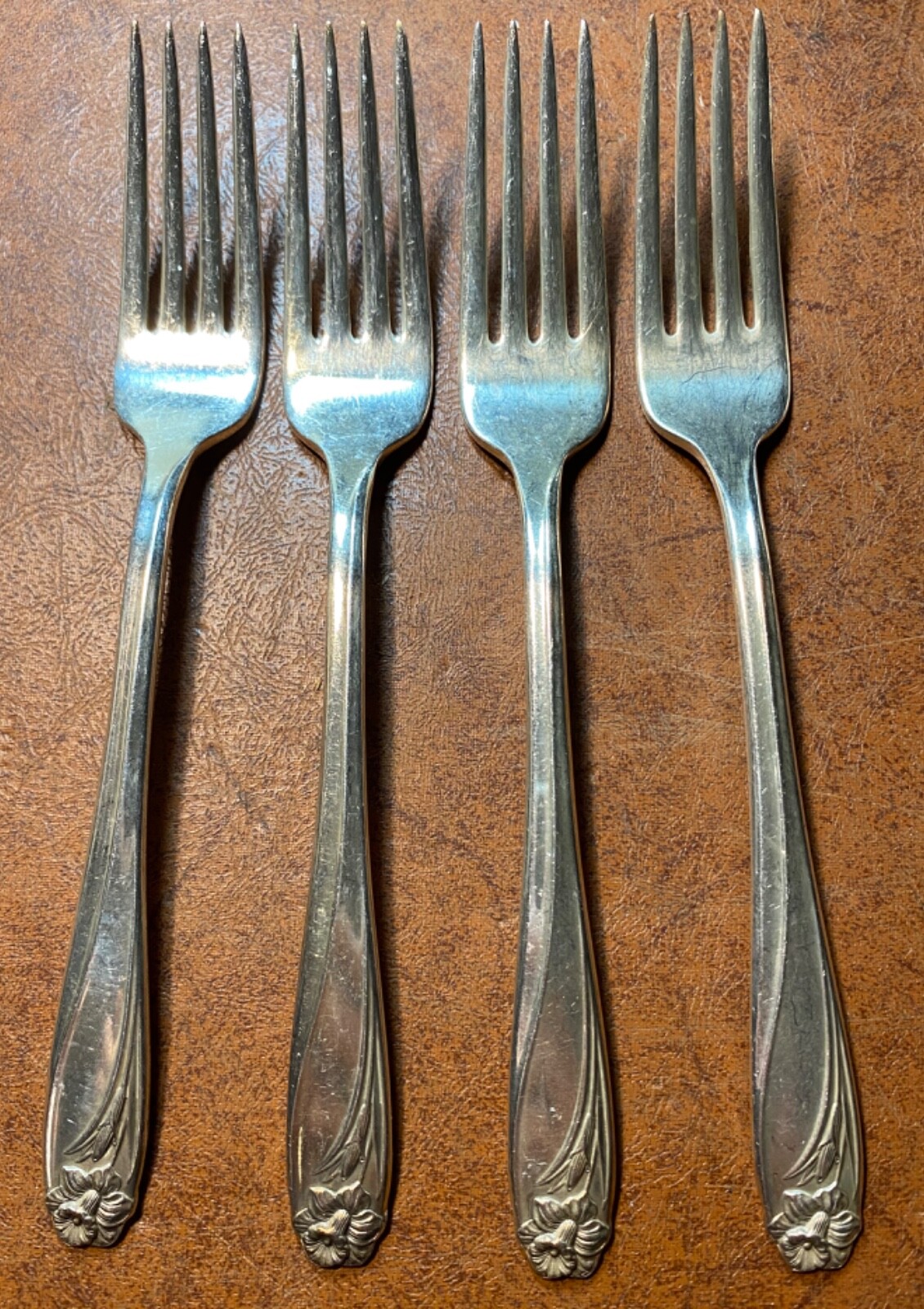 Daffodil 1950 Four (4) 7-1/2" Dinner Forks 1847 Rogers International Silver