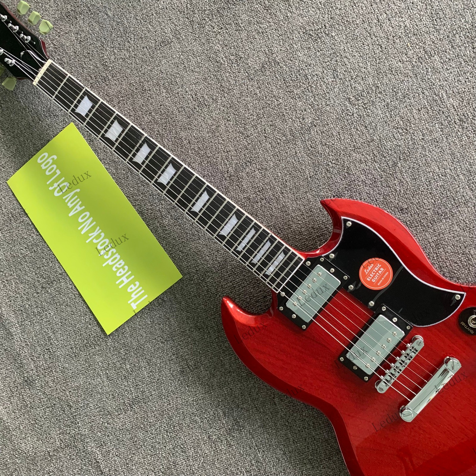 Transparent Cherry Red Electric Guitar Stainless Rounded Fret Edge HH Pickups