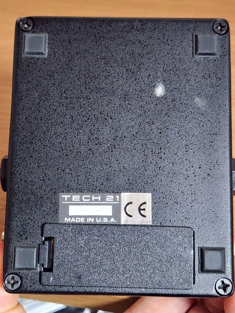 Tech 21 SansAmp Classic Guitar Effects Pedal Amp Emulator Used