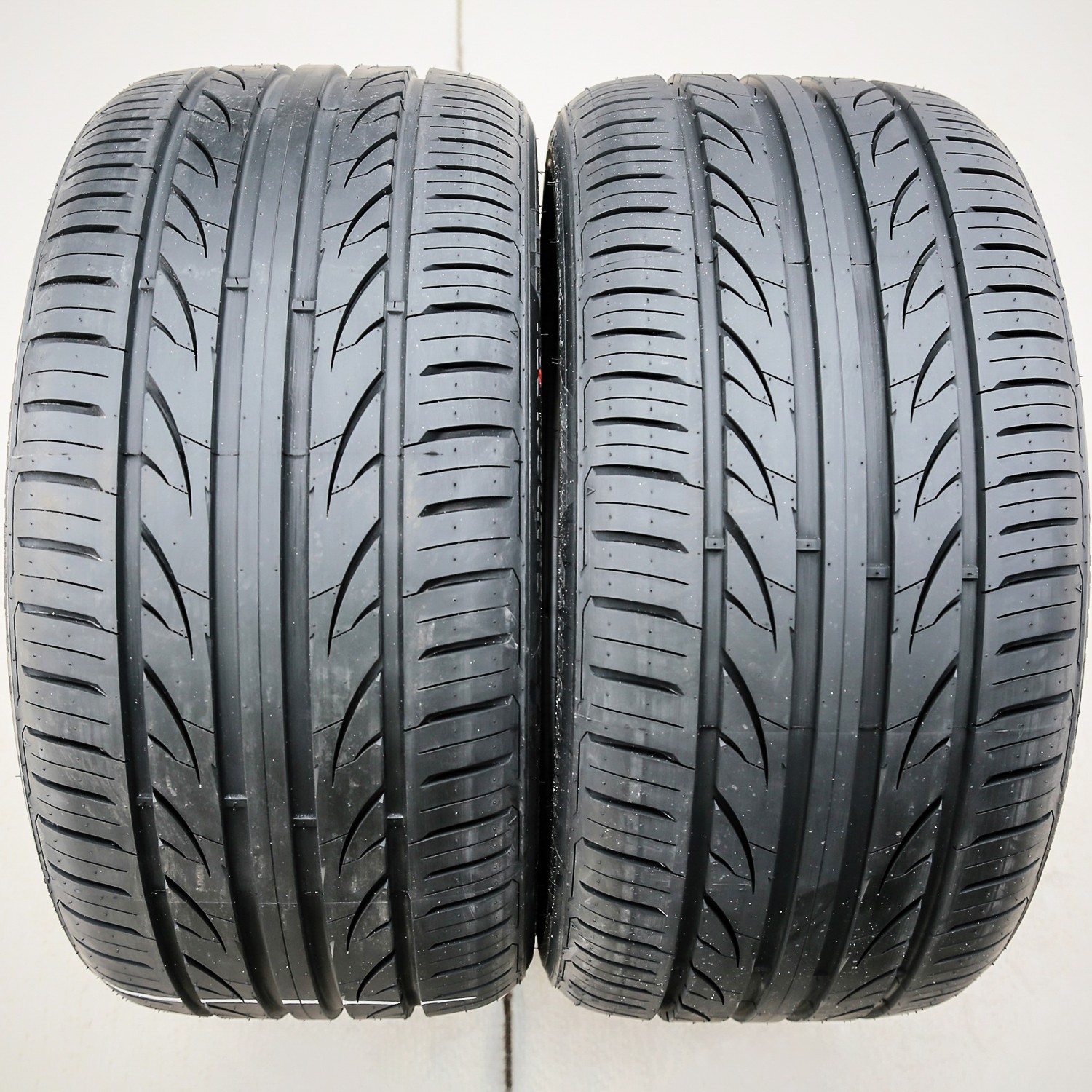 2 Landgolden LG27 265/35R18 ZR 97W XL All Season Tires 60k Mi Warranty 500AA