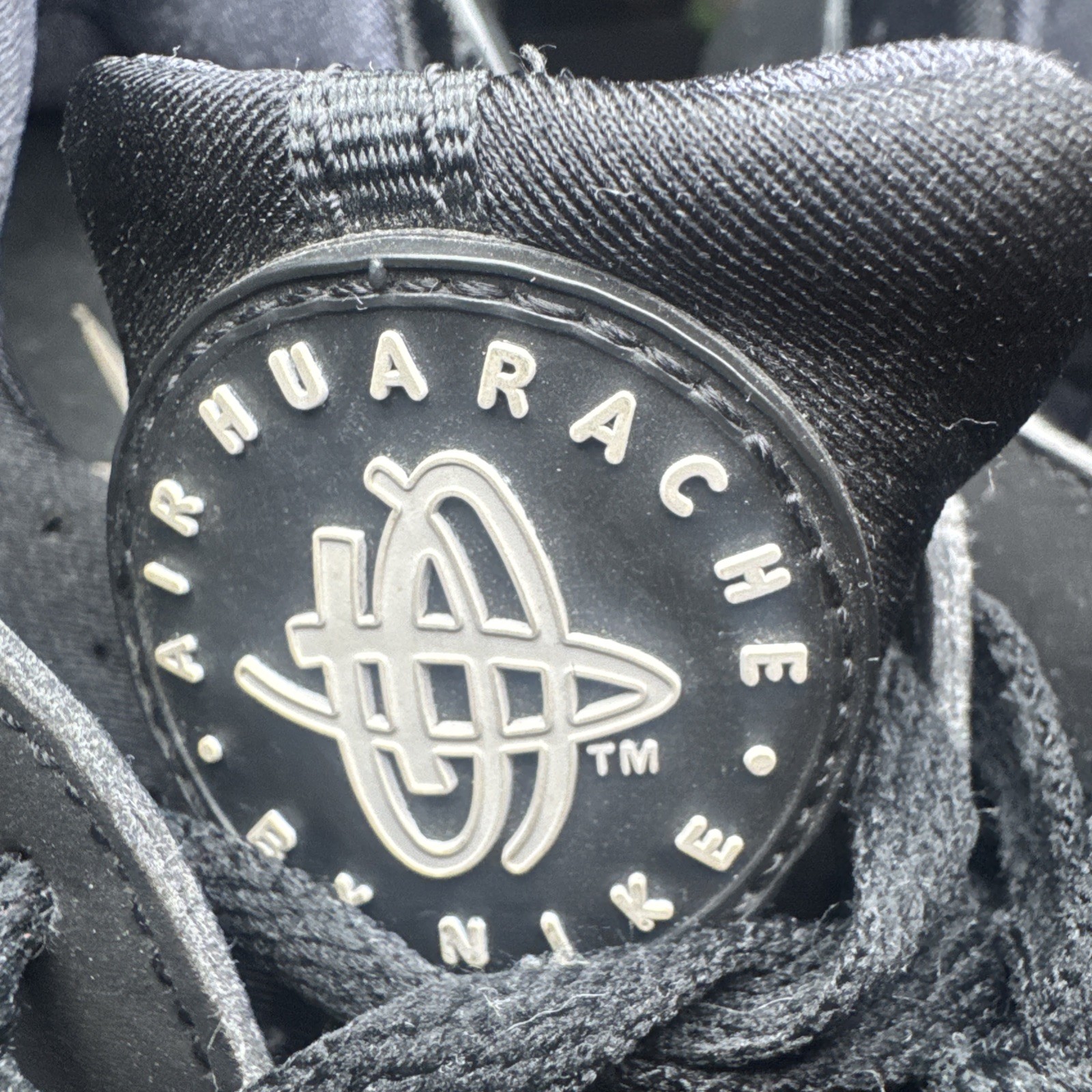 All Black Nike Huarache Shoes Size 9.5