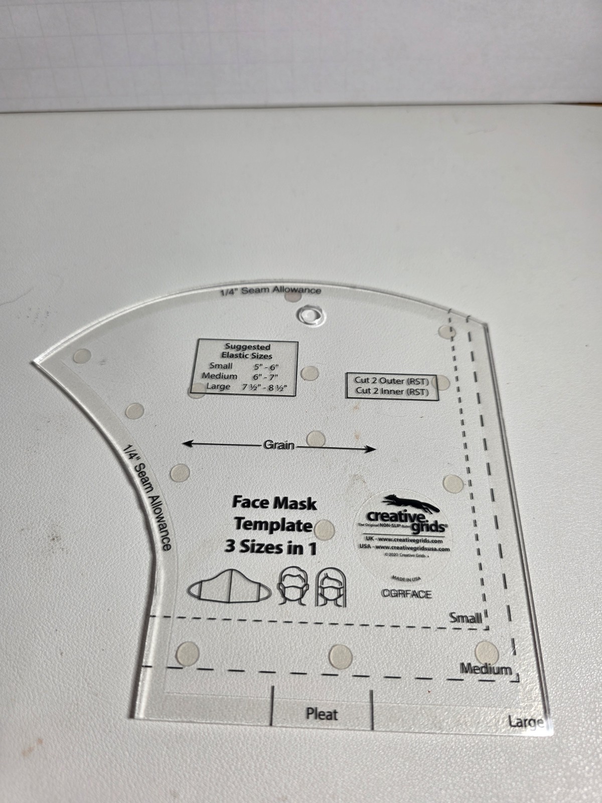 Creative Grid's Face Mask Template; 3 sizes in 1; Nonslip; Preowned/Unopened